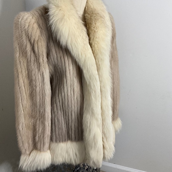 **FALL SALE** Mink & Fox Fur Coat - Picture 3 of 7